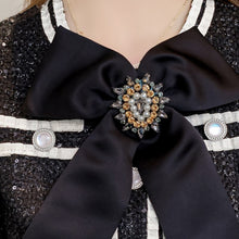 Load image into Gallery viewer, Two piece set of women&#39;s high-quality tweed, short coat with bow, jacket, skirt and small jacket, two-piece suit