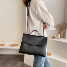 Load image into Gallery viewer, Vintage Fashion Female Tote Bag 2021 New High Quality PU Leather Women&#39;s Designer Handbag High capacity Shoulder Messenger Bag