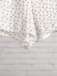 Vintage Floral Print Slim T-shirt Women Summer Sweet Cute Button O Neck Long Sleeve Top Retro Chic Boho Cotton T Shirt Tops 2022
