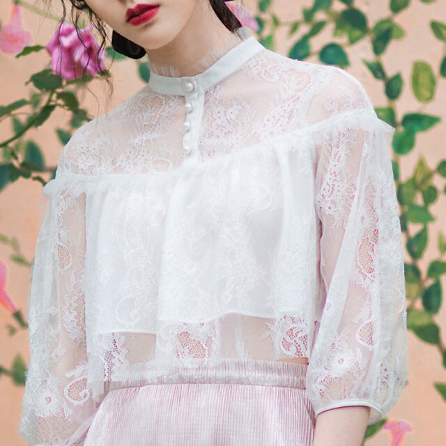 Vintage Lace Blouse Women Elegant Designer Hollow Out Korean Sweet Floral Blouse Female Casual Chic Beach Blouse 2021 Summer