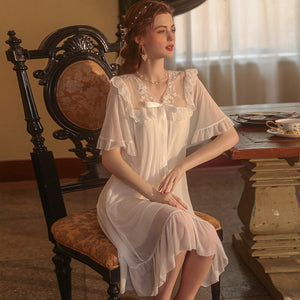 White Long Silk Robes for Women Sleepwear Victorian Dress Pamajas Set Lace Nightgown Camisole Backless Sleep Tops Sexy Lingerie