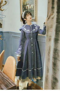 Winter Women Cloak Coat Outwear Vintage Chinese Style Blue Embroidery Flare Sleeve Wool Blends Long Design Thick Retro Coats
