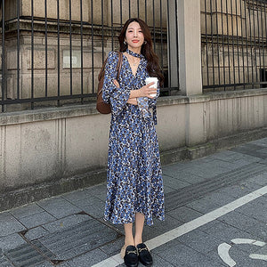 Women Floral Dress Trumpet Sleeve Bottoming Skirt Spring Autumn Floral Temperament Dresses Sexy V-Neck Chiffon High Waist Dress