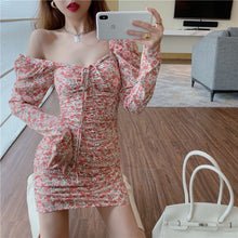 Load image into Gallery viewer, Women Floral Puff Dress Fashion Retro French Sexy Pleated Slim Long-Sleeve Dresses Autumn Temperament Fit Hip Dress Short Skirt