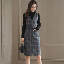 Load image into Gallery viewer, Women Spring And Autumn Workwear Plaid Woolen Vest Dress Base Sweater Two-Piece Sets