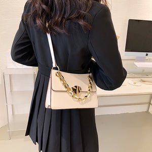 Women&#39;s leisure underarm bag fashion chain bag spring new style messenger bag mobile phone bag flip design women&#39;s bag