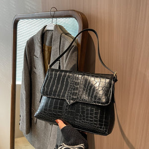 Women&#39;s new style shoulder bag stone grain messenger bag flip type women&#39;s bag zipper women&#39;s bag