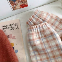 Load image into Gallery viewer, Wool Blends Sweet Girl Pink Plaid Korean Style Fashion Peter Pan Collar Kawaii Loose Casual All-match Harajuku Woolen Coat