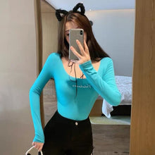 Load image into Gallery viewer, letter print short crop top long sleeve slim fit top women big round neck T-shirt black white